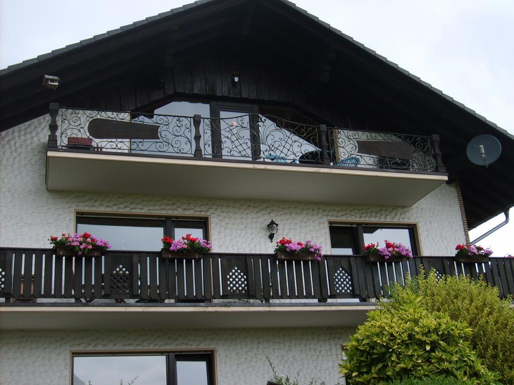 Ferienwohnung Lohrer Nideggen Szoba fotó